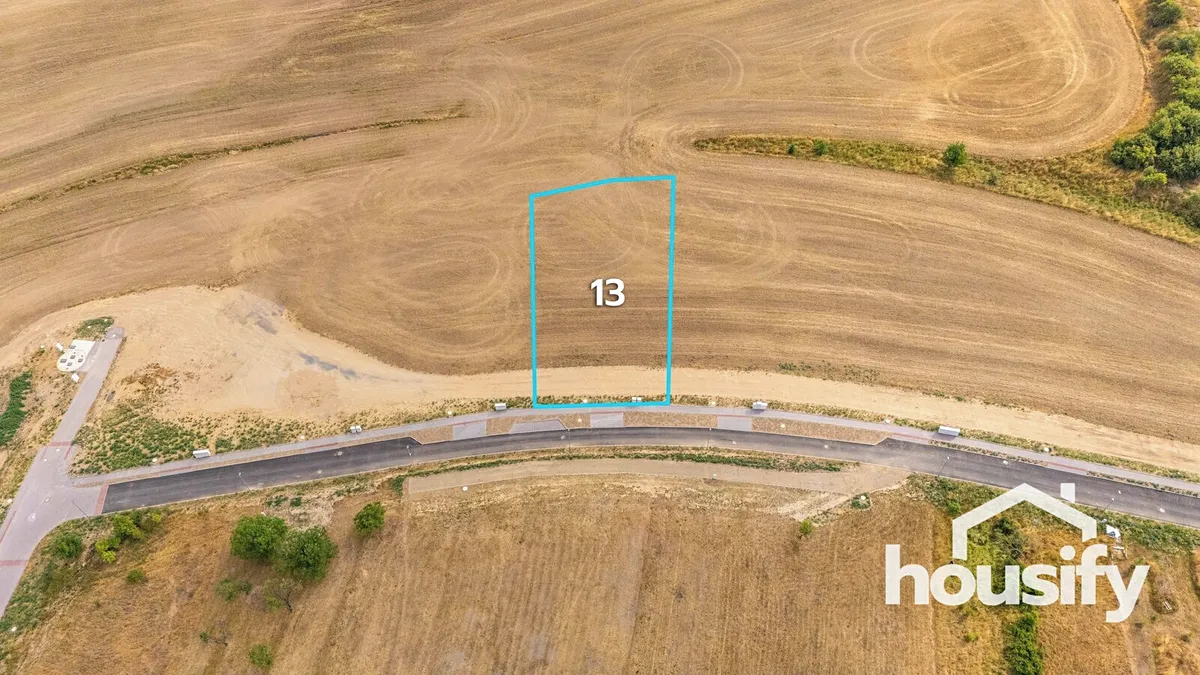 Prodej stavebního pozemku 1720 m²
